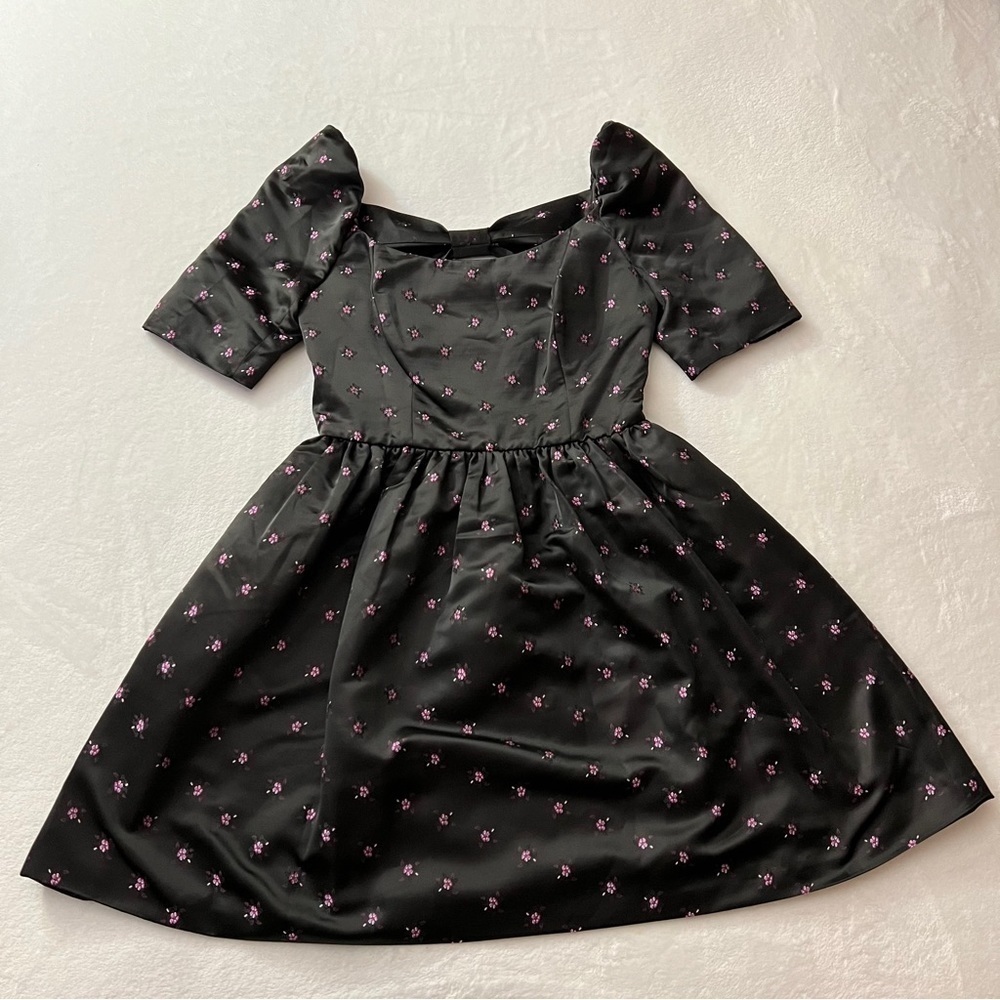 Gal Meets Glam Maude Daisy Satin‎ Bow Back Dress Size 4